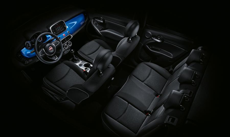 Интерьер Fiat 500X Urban (334) 2018 года  (фото 17 из 53)
